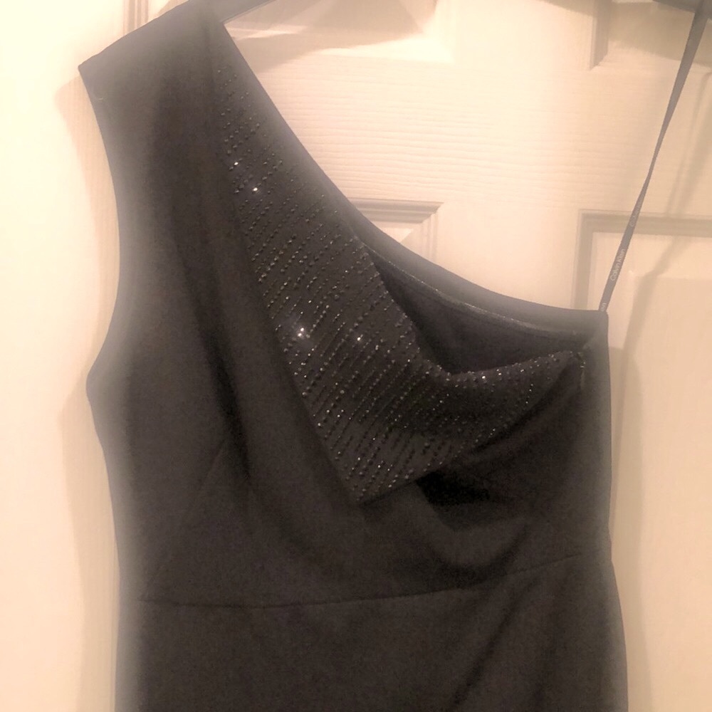 Calvin Klein Exquisite Midi Dress